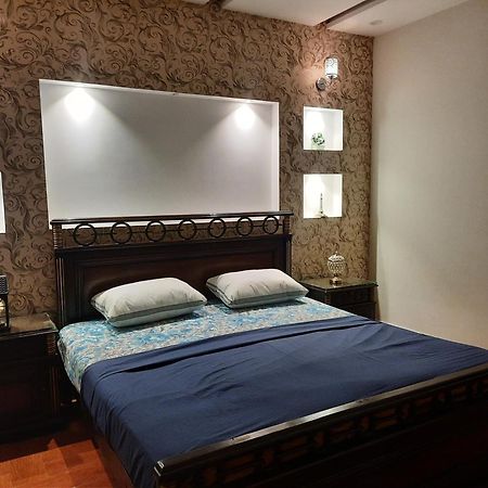 3 Bedroom Furnished Holiday Home Near Valencia Town, Lake City & Ring Road Lahore Exterior foto