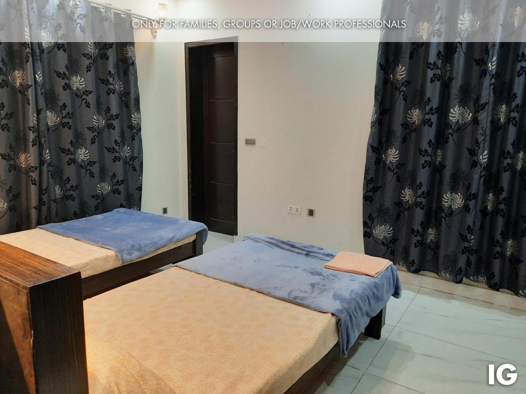 3 Bedroom Furnished Holiday Home Near Valencia Town, Lake City & Ring Road Lahore Exterior foto